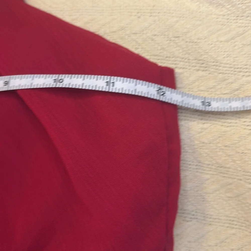 Girls red formal flower girl bridesmaid dress. Size 10 - Picture 8 of 8